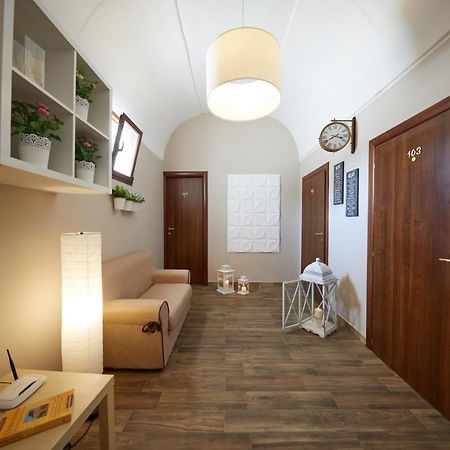 Le Terrazze B&B ปุลซาโน ภายนอก รูปภาพ