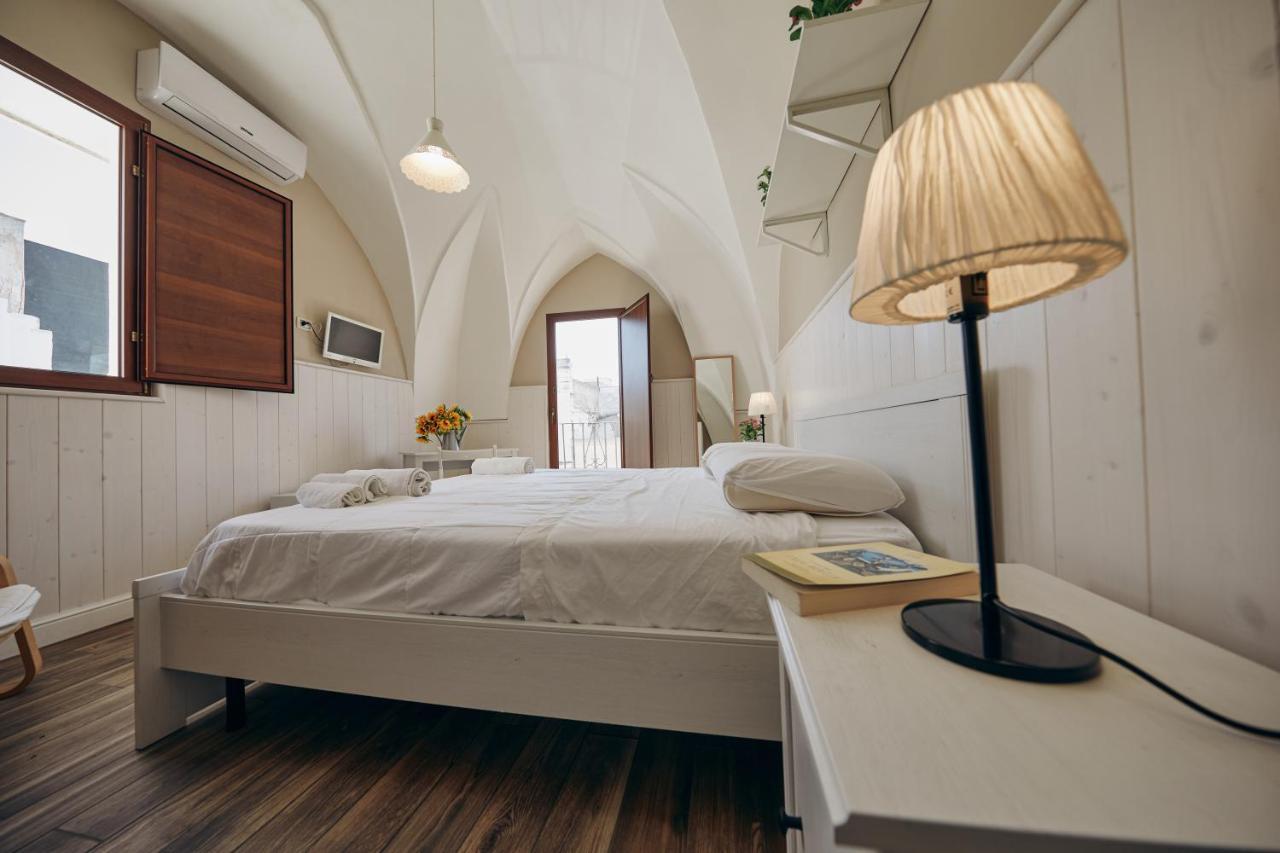 Le Terrazze B&B ปุลซาโน ภายนอก รูปภาพ