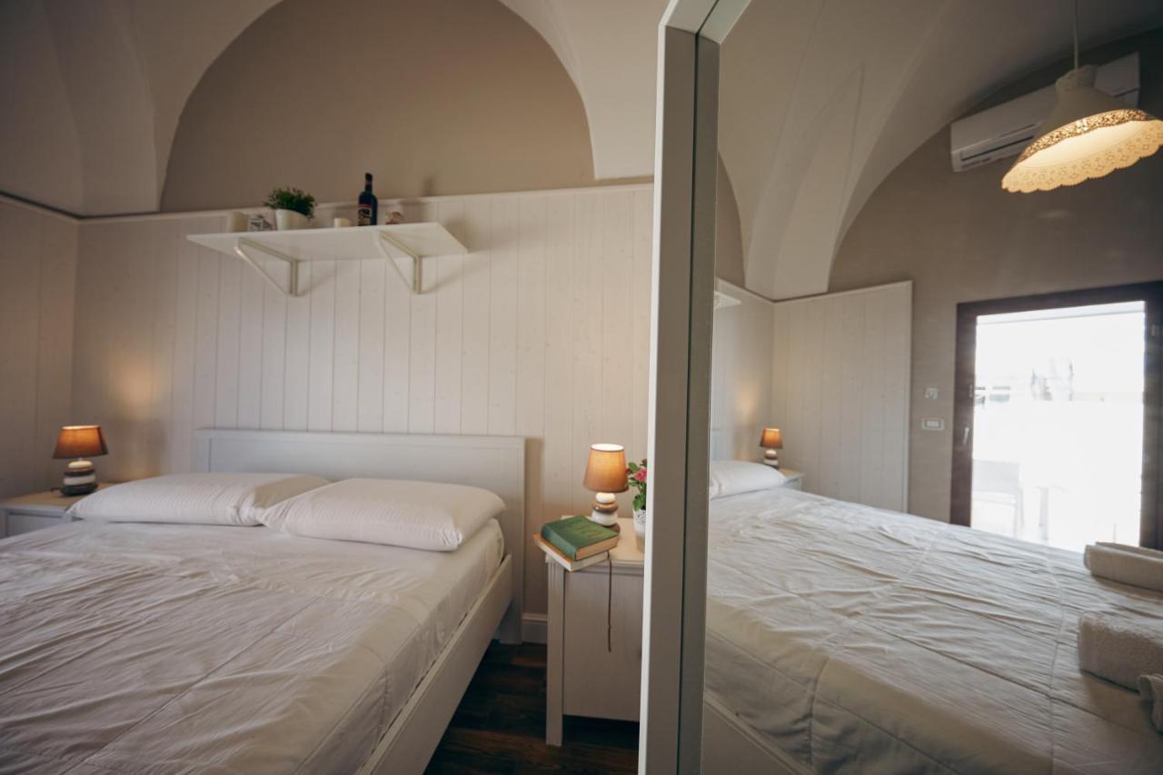 Le Terrazze B&B ปุลซาโน ภายนอก รูปภาพ