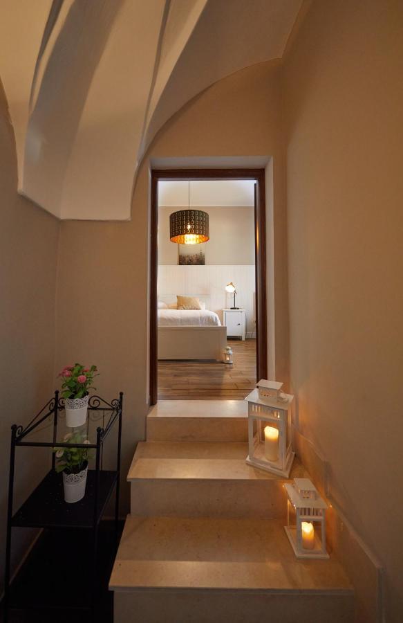 Le Terrazze B&B ปุลซาโน ภายนอก รูปภาพ